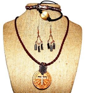 Wear Your Faith Cross Necklace, 2 Bracelets & Earrings Jewelry Lot